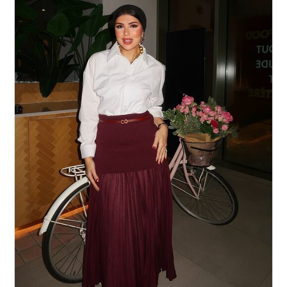 ZARA High-Waisted Pleated Skirt NWT | Burgundy Midi Mixed Media M - Picture 2 of 16